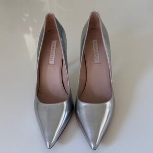 Free People NEW Silver Metallic Stiletto Cocktail or Jeans Chic Pumps LOVE ❤️🔥